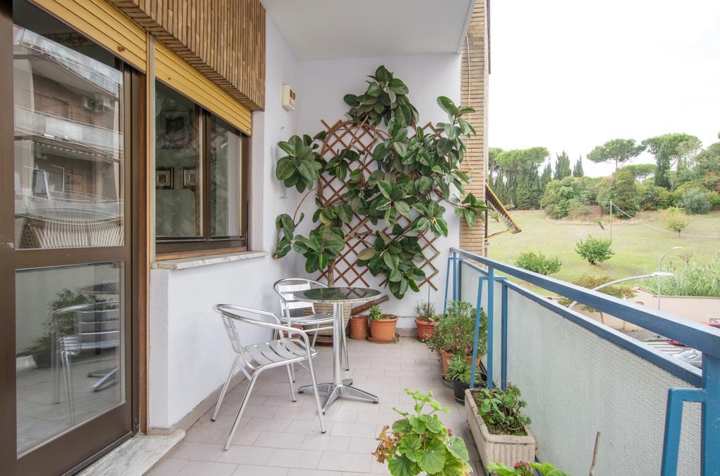 Luxury Macrobio Flat Roma Exterior foto