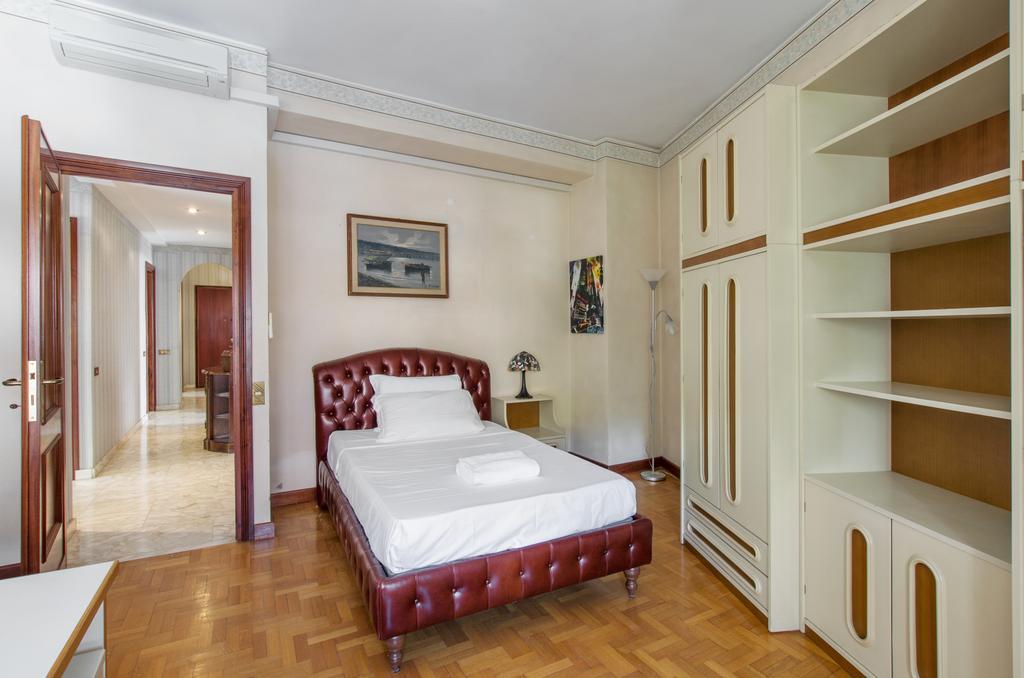 Luxury Macrobio Flat Roma Exterior foto