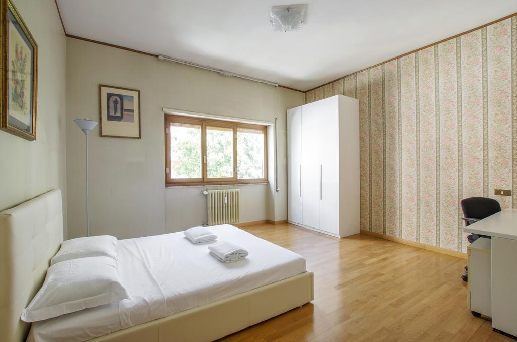 Luxury Macrobio Flat Roma Exterior foto