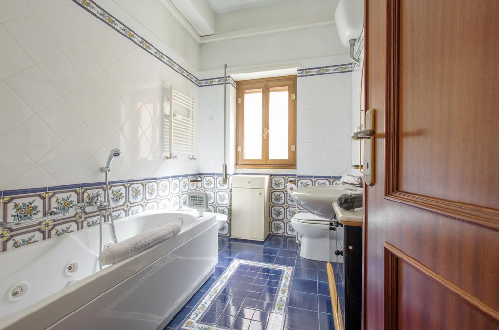 Luxury Macrobio Flat Roma Exterior foto